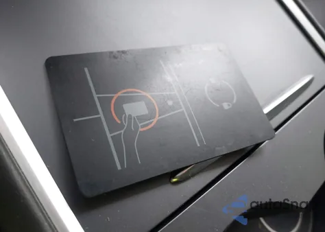 2021 Tesla Model Y Long Range Dual Motor All-Wheel Drive from USA, damaged, VIN 5YJYGAEE4MF196847